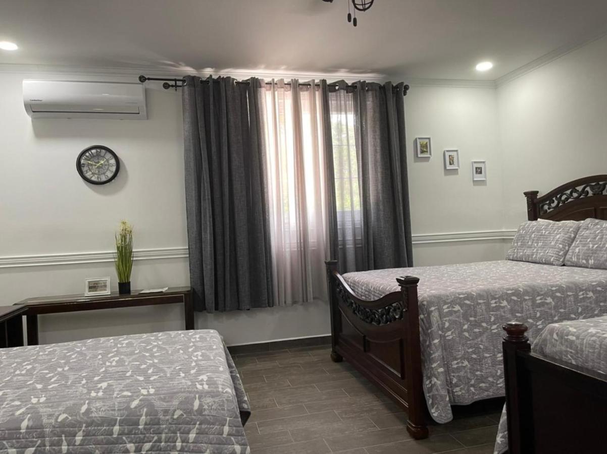 Refugio De La Montana B&B ซานเปโดร ซูลา ภายนอก รูปภาพ