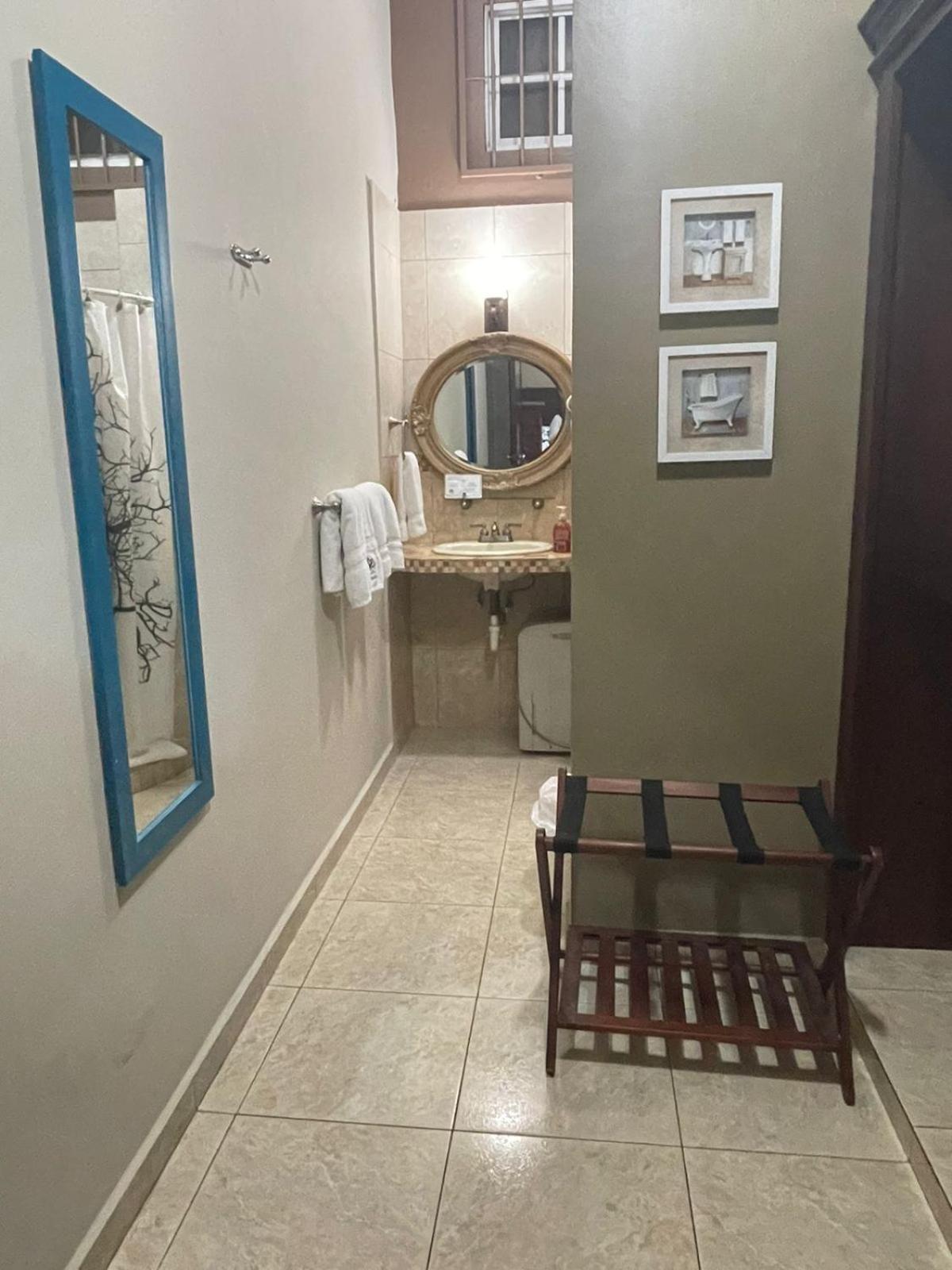 Refugio De La Montana B&B ซานเปโดร ซูลา ห้อง รูปภาพ